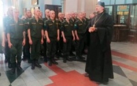 Настоятель Покровского храма провёл для военнослужащих экскурсию по храмам Хабаровска