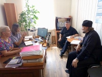 Настоятель Покровского храма провёл встречу с руководством уголовно-испонительной инспекции
