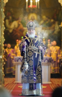 Патриарх Кирилл: "Духовная мобилизация, к которой я сейчас всех призываю, поможет и мобилизации всех сил нашего Отечества"