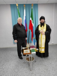 Секретарь епархии освятил здание администрации села Петропавловка