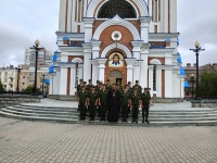 Продолжается знакомство военнослужащих с Православием