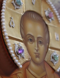 Работа хабаровского ювелира украсила одну из икон кафедрального собора