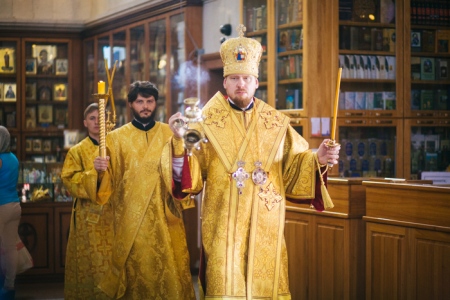 Правящий архиерей возглавил Всенощное бдение в кафедральном соборе Хабаровска
