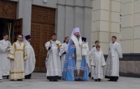 Ковчег с частицей мощей святителя Николая Чудотворца встретили в главном храме краевой столицы