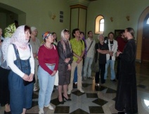 Архиепископ Хабаровский и Приамурский Игнатий встретился с труппой Камчатского театра драмы и комедии.
