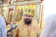 Первая соборная Литургия четырех архипастырей Приамурской митрополии. 5 февраля 2012 года