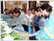 Торжественное богослужение в Свято-Успенском храме г. Владивостока (28 августа 2007 года)